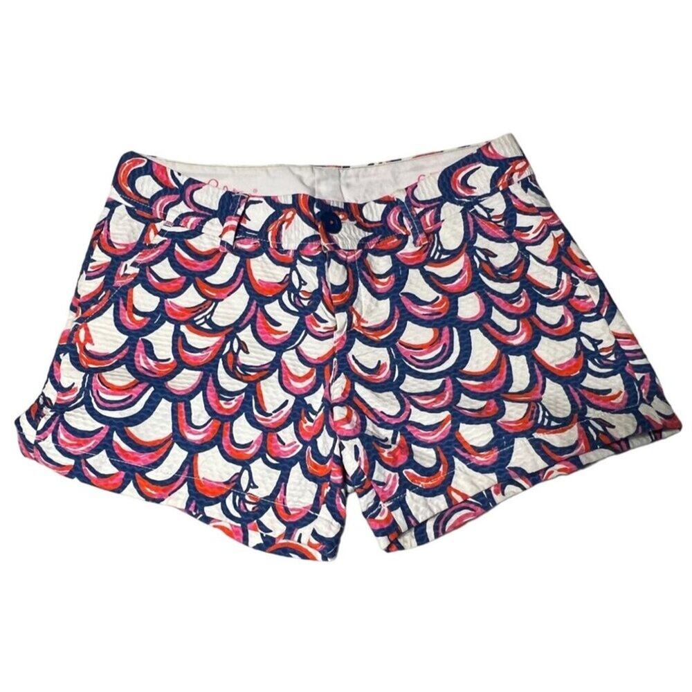 Lilly Pulitzer Callahan Shorts Women's Size 6 Gently used condition Some minor w